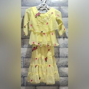 2pc Girls Yellow Floral Embroidered and Beaded Ruffled Top and Bottom Set Sz XL